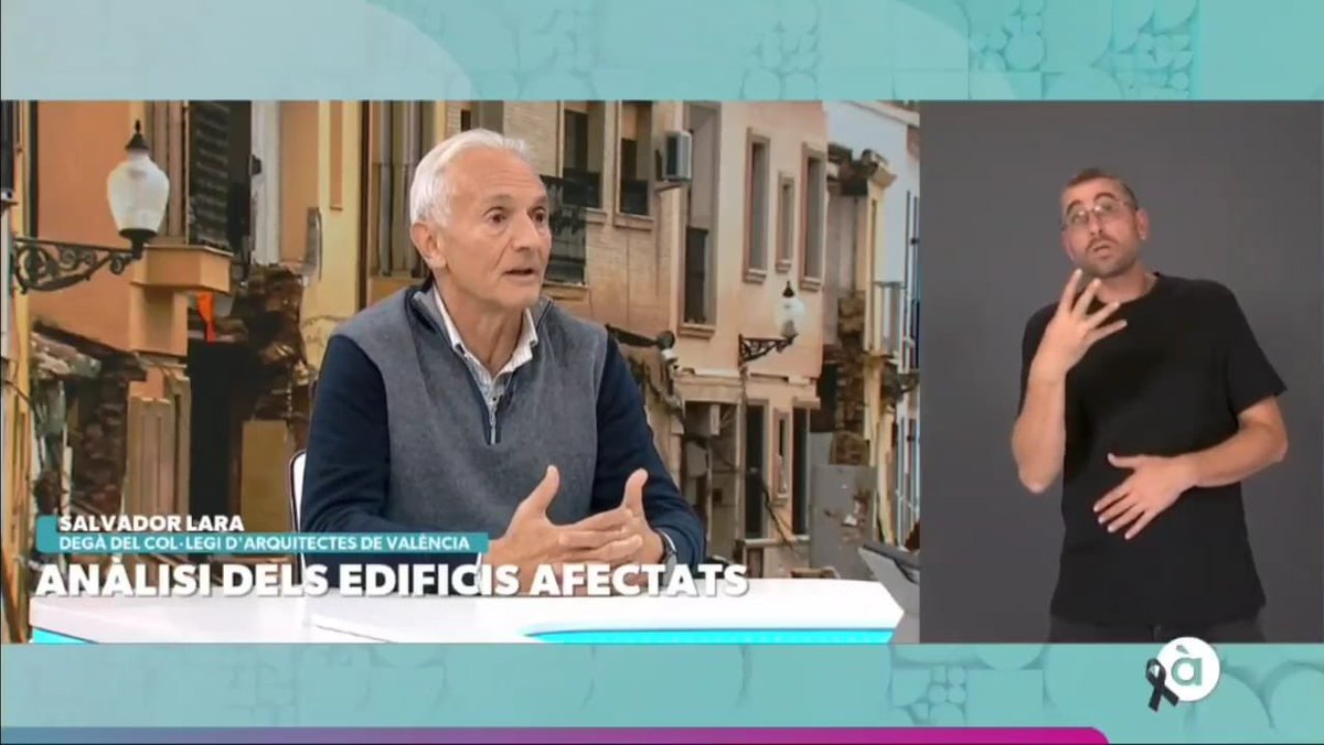 El degà del COACV, Salvador Lara, explica en <a href="/apuntnoticies/">À Punt NTC</a> com s'estan duent a terme les inspeccions junt a <a href="/ArquitectosCTAV/">Arquitectos Valencia</a> en els edificis afectats per les inundacions en coordinació amb <a href="/Fundacion_IVE/">IVE | Instituto Valenciano de la Edificación</a> 

instagram.com/reel/DCSWI5Ct5…