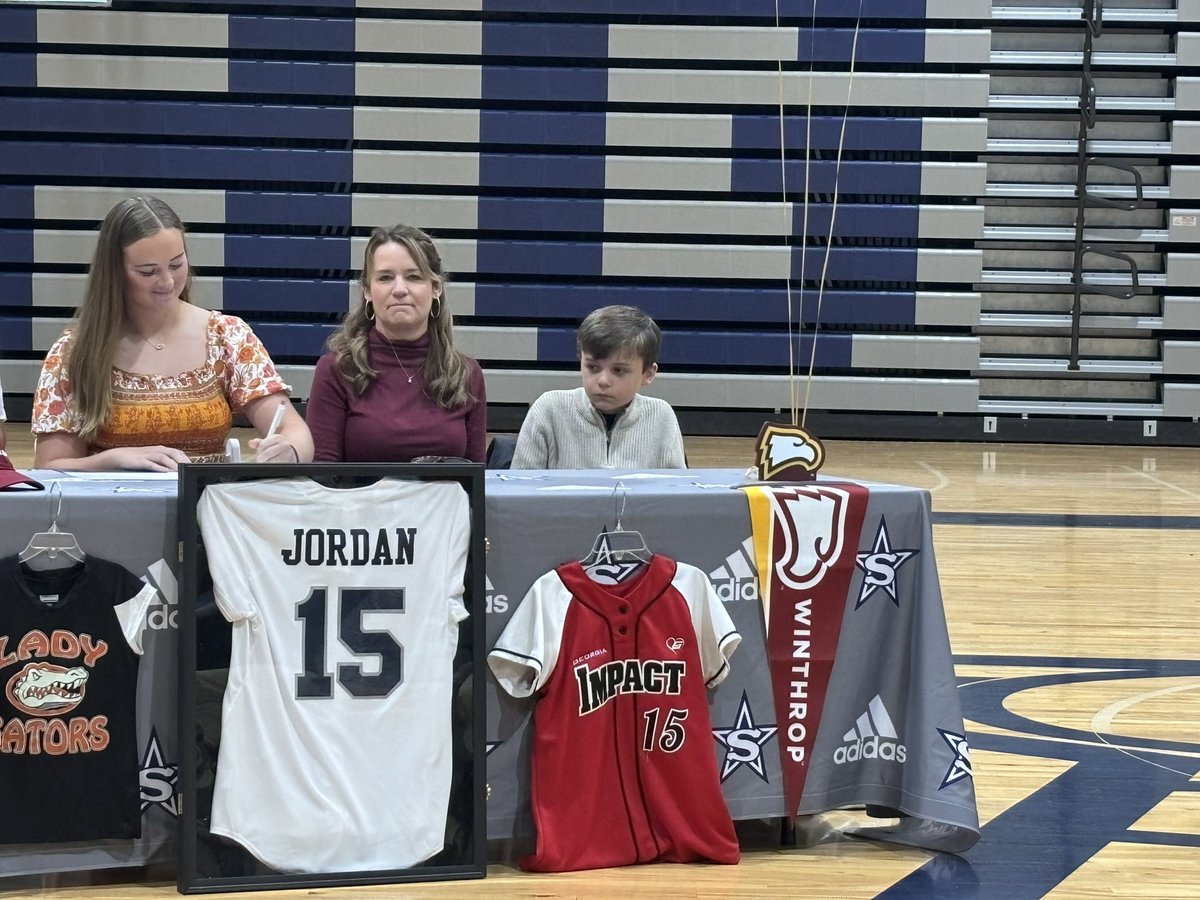 Sami Kostas WMAZ (@samiwmaz) on Twitter photo Stratford softball’s Emma Jordan has signed to play at Winthrop University <a href="/stratfordeagles/">Stratford Academy</a> #highschoolsports #softball #signingday Stratford softball’s Emma Jordan has signed to play at Winthrop University <a href="/stratfordeagles/">Stratford Academy</a> #highschoolsports #softball #signingday