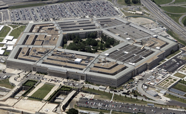newsisrael13's tweet photo. דיווח: איש ה-CIA נעצר בחשד להדלפת מסמכי הפנטגון על התקיפה באיראן
https://t.co/OF2rSbJEFa https://t.co/PtjozK7dA1