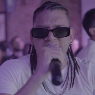 Dominemusic's tweet photo. #NuevaFotoDePerfil https://t.co/2IM0biEc2T