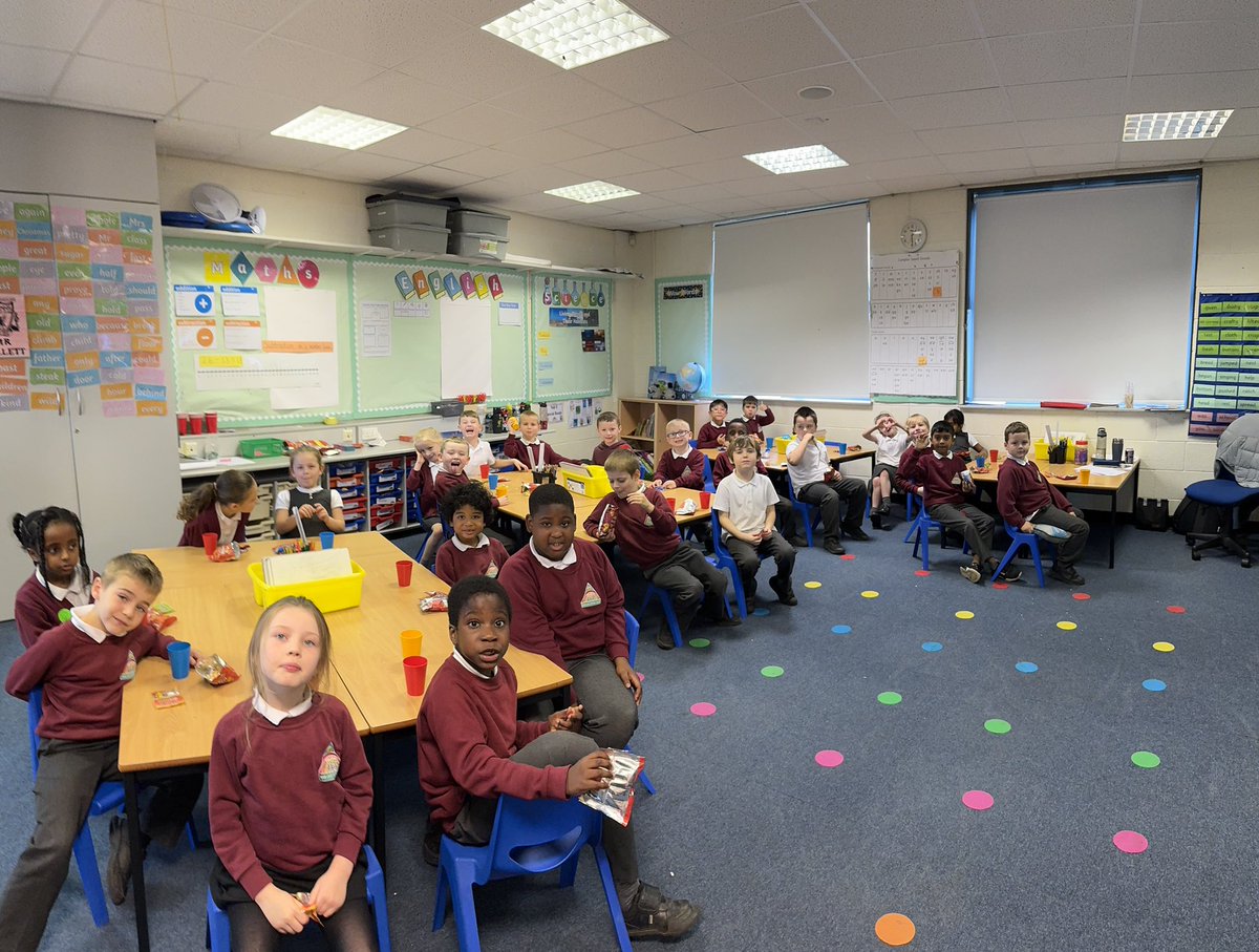 Mr Collett tweet media