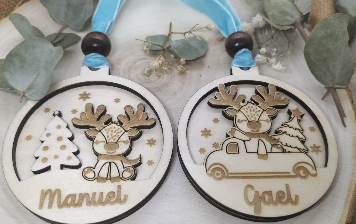 JudithconAlma's tweet photo. 🎄 ¡Ya están aquí nuestras bolas de Navidad personalizadas! 🎅✨ Decora estas fiestas con estilo y a un precio increíble. ¡No te quedes sin las tuyas!
🎉👉https://t.co/Y84I05AxDz
#Navidad #RegalosPersonalizados #DecoraciónNavideña #Judithconalma https://t.co/uSIBeqdKZm