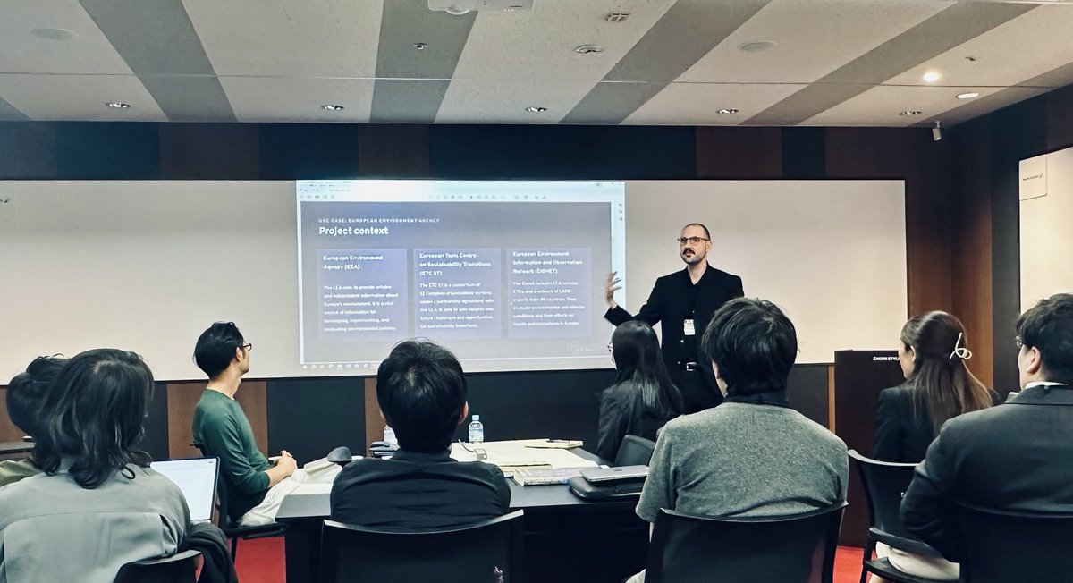 4strat's tweet photo. Human insight meets AI in foresight! 🤝✨ At JRI Public Day, our Jens Konrad highlighted how participatory collaboration enriches foresight processes. Engaging discussions with experts from ministries, academia, and industry! https://t.co/w5eaHkxt49 https://t.co/a7XHWb2MsH