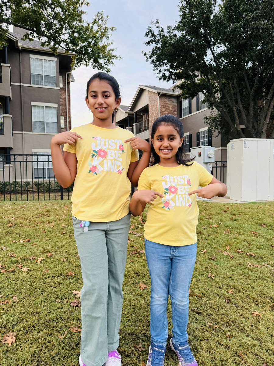 meprasanna's tweet photo. World Kindness Day @NetZeroLee @NetZeroDennis @miss_lunde_ @FamiLeePTO #rilyear11 #NoPlaceLikeLee https://t.co/8KsG9TnqPr