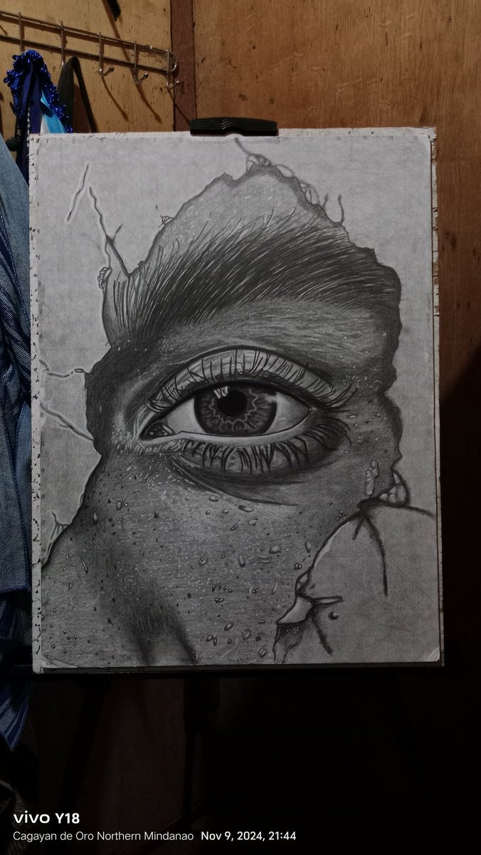 itsme_jumel21ph's tweet photo. Sketch Vs Drawing ✍️✨ #mood #happy #fyp #foryou #art #artist #draw #drawing #sketch #treading #support #viral #views #trending #illusionboard #gridmethod #portrait #improvement #leaning #begnner #skills #practice #work #jumel_valenzuela https://t.co/sB18tY1BAV