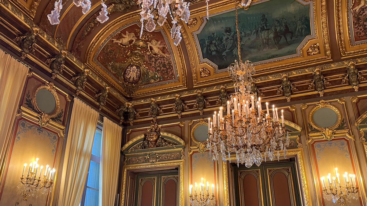 FTravail_PACA's tweet image. 🤝 @FTravail_PACA est aux côtés de @Prefet13 pour le lancement de la Semaine de l&apos;#industrie. Du 18 au 22 novembre, 50 évènements sont organisés #AvecFranceTravail pour mettre en avant la diversité des métiers et pour inciter les candidats à se former et à postuler