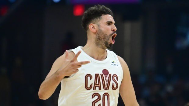 Cavs X Sixers!

You know the drill. 

I’ll start: Georges Niang