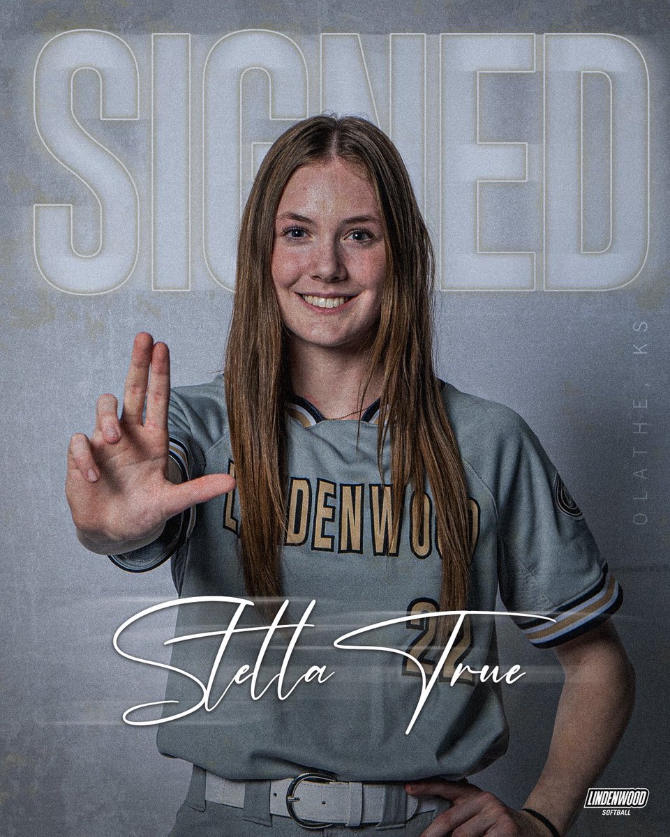 It’s official! Welcome to the pride, Stella 🦁🖤 #InTheArena