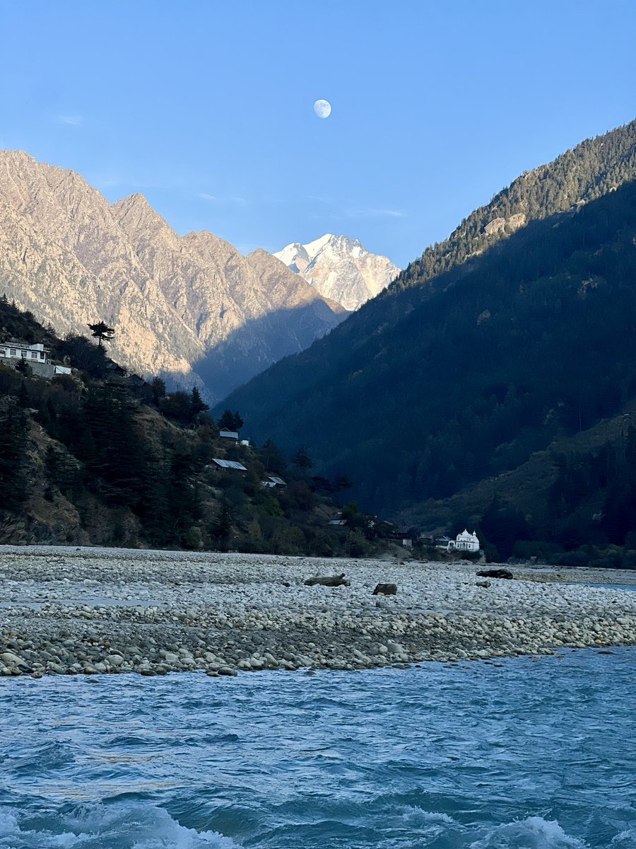 AshokPande's tweet photo. धराली, उत्तरकाशी
Dharali, Uttarkashi https://t.co/WaXXSVoyeL