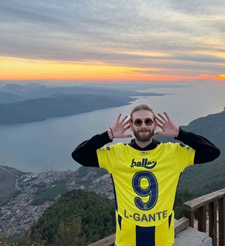 nocontextfooty's tweet photo. https://t.co/n2goGugh20