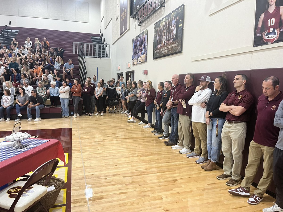 CoachGZimmerman's tweet photo. NLI signing day at Dripping Springs HS today was an amazing event.  10 different sports and 16 different schools represented.  Great time celebrating these young student athletes  and their accomplishments with family, friends, teammates, and community!  #TPD. @DSISD https://t.co/Y6ZvT9mnmD