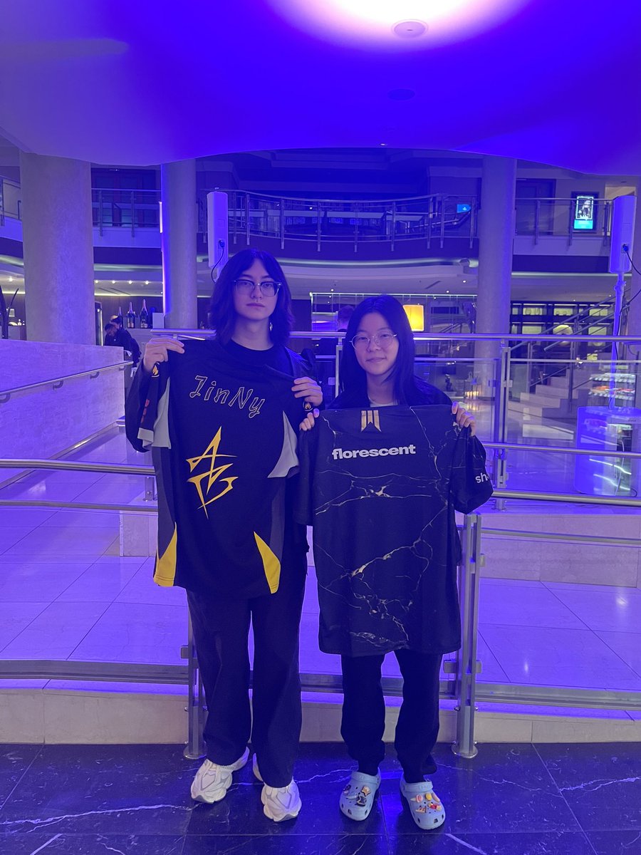 Another exchange jerseys with NA 🐐 really nice to meet both of you!