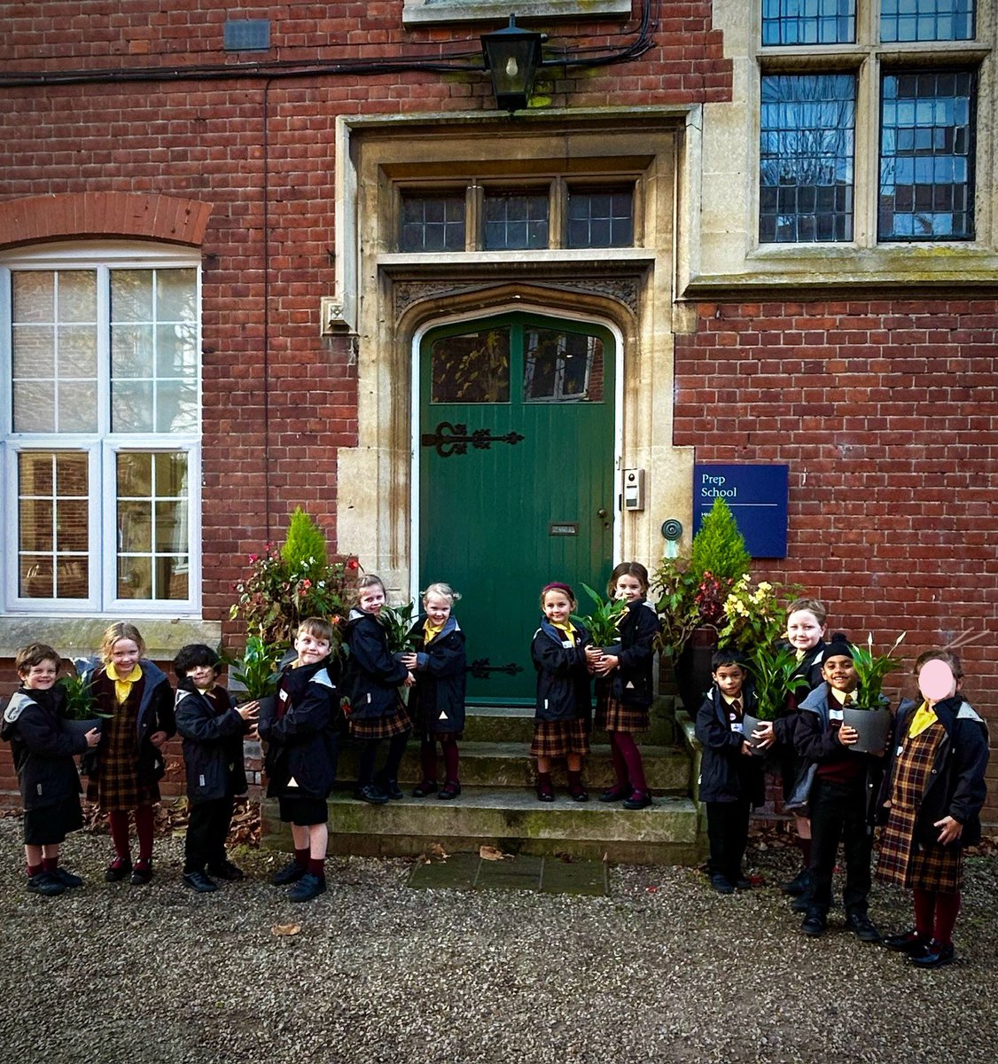 FPS Stewart House tweet media