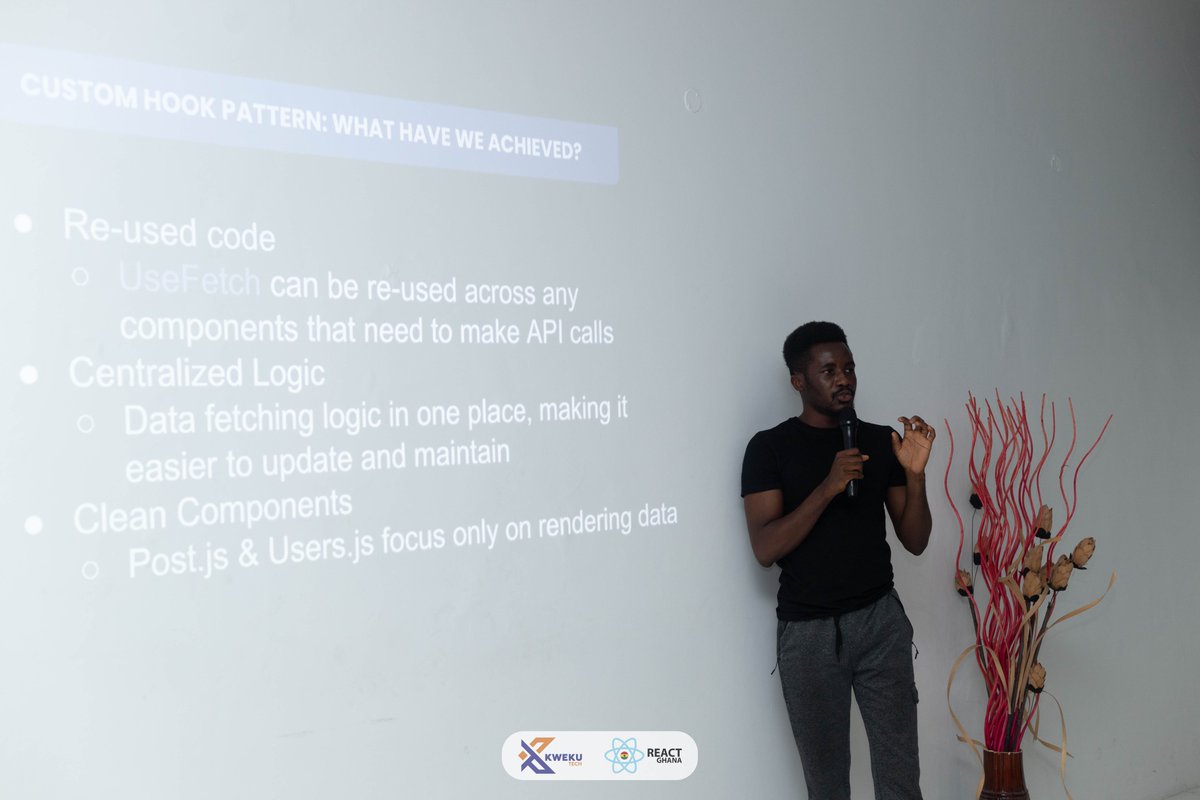 faddaldotdev's tweet image. Gave a talk on React Design Patterns at the @ReactGhana Meetup event last weekend. 

Enjoyed convos with other top react engineers as well. Kudos to the @ReactGhana team (@EphraimDuncan_ , @neville_Z_coder ) for such a wonderful event. 

Shot by @kwekutech