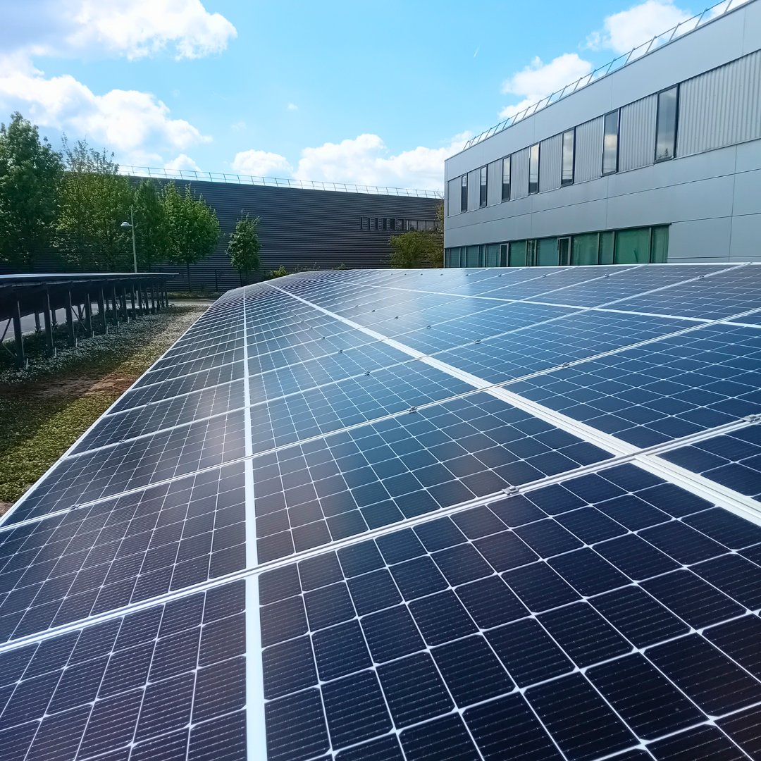 FSP DAY 2024 🌞 : Fier d'avoir installé le champ photovoltaïque au siège de Fronius France avec des panneaux <a href="/SOLARWATTFrance/">SOLARWATT FRANCE</a>  !

Merci aux acteurs présents pour leur soutien dans la transition énergétique. 🍃

👉 Nos projets : terresolaire.com/professionnels…

#Photovoltaïque #Innovation