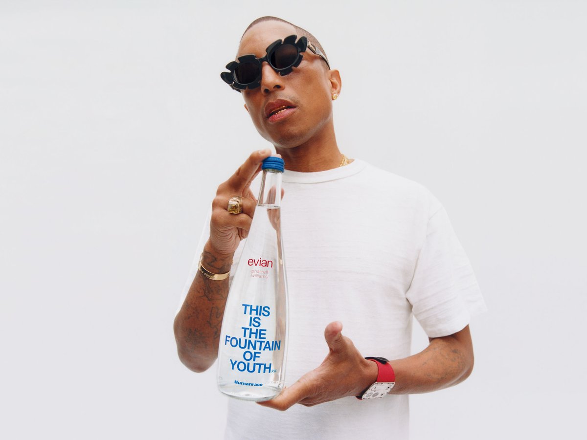 katy kotillon (@fashionsaddict) on Twitter photo Pharrell Williams et Evian dévoilent une édition limitée
fashions-addict.com/Pharrell-Willi… #collaboration #bouteille <a href="/evianFrance/">evian France</a> <a href="/humanrace/">Humanrace</a> <a href="/Pharrell/">Pharrell Williams</a> Pharrell Williams et Evian dévoilent une édition limitée
fashions-addict.com/Pharrell-Willi… #collaboration #bouteille <a href="/evianFrance/">evian France</a> <a href="/humanrace/">Humanrace</a> <a href="/Pharrell/">Pharrell Williams</a>