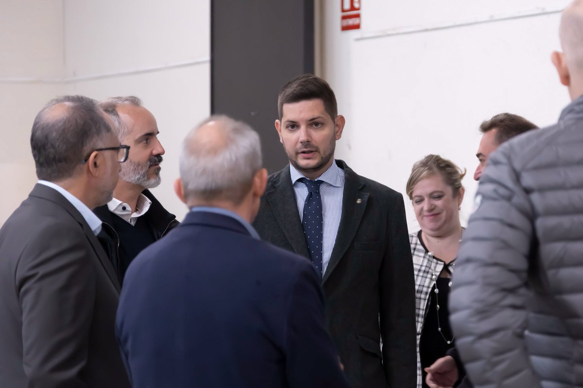 🔷 El alcalde de Gandia ha participado esta mañana en el acto de presentación del XXV Encuentro Empresarial - Premios FAES donde se han dado a conocer los premiados de esta edición.

📷 Àlex Oltra