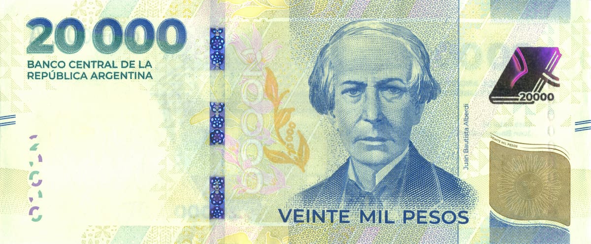 RealChubut's tweet photo. #ECONOMÍA ➡️EL BANCO CENTRAL PUSO EN CIRCULACIÓN EL NUEVO BILLETE DE $20.000 PESOS 

➡️El Banco Central presentó hoy el nuevo billete de $20.000 con la imagen de Juan Bautista Alberdi, inspirador de la Constitución Nacional de 1853

➡️El billete estará disponible a mañana. https://t.co/D0rlQC4WF0