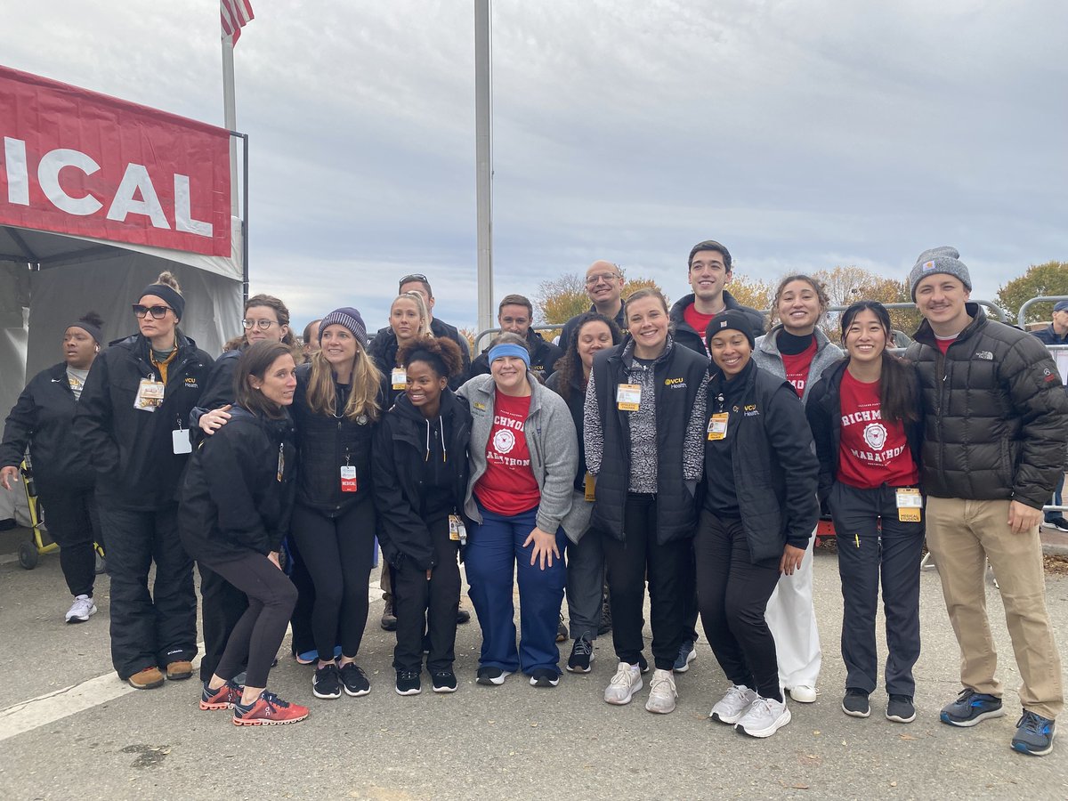 VCUHealth's tweet photo. For 5+ years, we've been the official medical sponsor of the Richmond Marathon, Half Marathon and 8k. With 20,000+ runners, our team of physicians, nurses, and other volunteers will be on hand to address illness and injury on the course. #RunRichmond 👟🏃♂️ https://t.co/wpA56B2597 https://t.co/e2s1rZ8HlQ