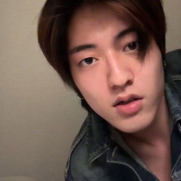 franç (@awboyy_) on Twitter photo 