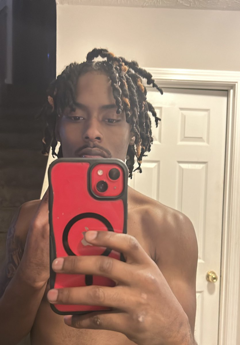 1 month, then chopping my hair off😮😂😂✍🏾✍🏾 thank god