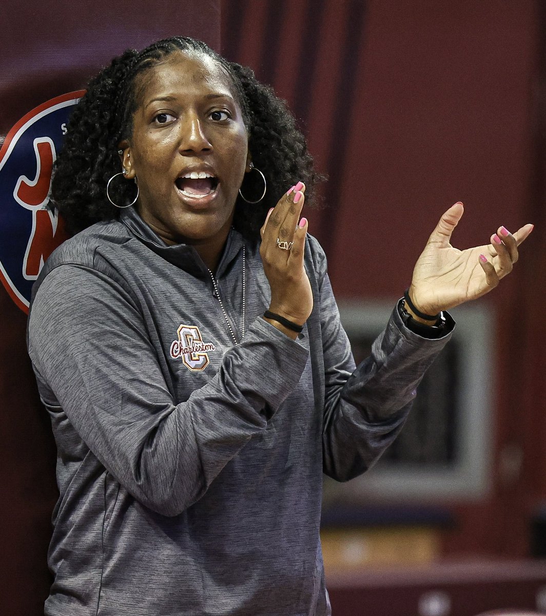Charleston Women’s Hoops tweet media