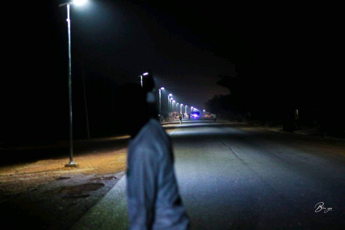 AbuKusada's tweet photo. #KiKProject2024
Over 30 communities across my constituency have so far benefited from the ongoing installation of solar street lights, the purpose is to enhance the security of our people. https://t.co/9M3jEJvva7
