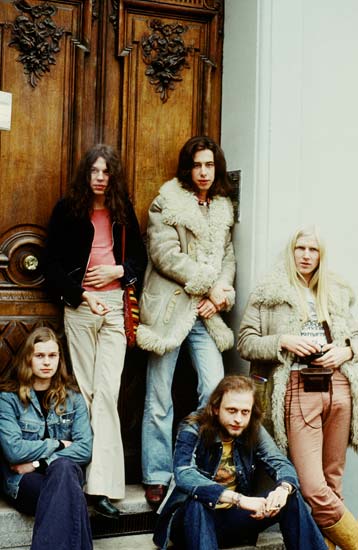 GrafLuul's tweet photo. Countdown 23 for our upcoming concert in Berlin, Musikbrauerei on November 24th
In Marseille on 27.1. 1974 with Gustl Lütjens, Michael Günther, Michael Hoenig, Burghard Rausch, Lutz Ulbrich #agitationfree #krautrock #videogeist #musikbrauerei #electricguitar #synthesizer #berlinschool @audiac