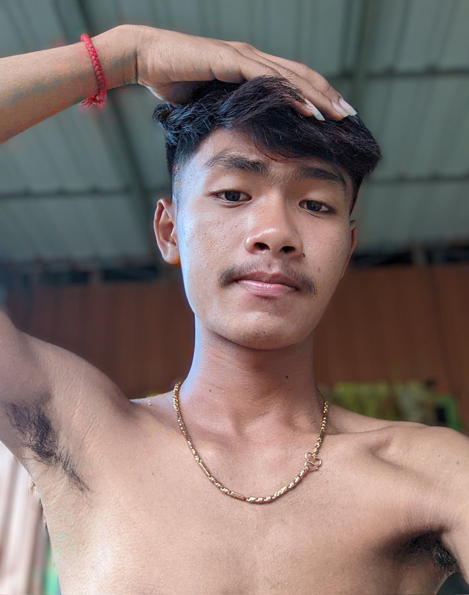 Van Zin💤(កំពុងស្ពឺ) tweet media
