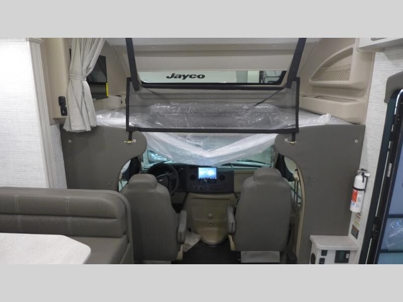 National__RV's tweet photo. 📣 Beautiful Class C with bunk beds! ➡ https://t.co/lkeRB0ZE7Z Stop in today to tour this New 2024 Jayco Redhawk 31F. It's gas-powered and 32 feet long! The full-wall slide gives you space. 🗺🏞
🌟 On Sale for $115,990!
#NationalRVDetroit #Travel https://t.co/NKVA24zgiB