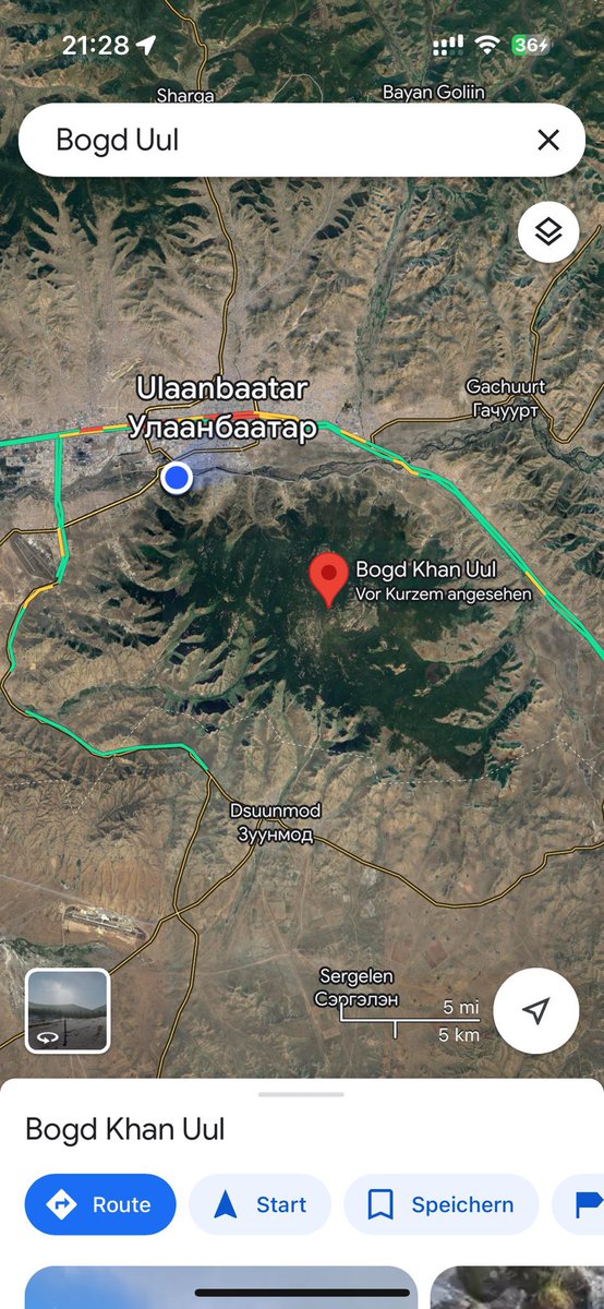 30 км зай товчлох гэж 15 км нүхэн гарц хийдэг мулгуу улс энэ дэлхийн хаана ч байхгүй. Уул нүхлэх, дүүжин гүүр босгох 2.4 тэрбум доллар бол Богд уулыг тойрсон цахилгаан галт тэргийг хурдны авто замтай нь барьчих мөнгө шүү дээ.