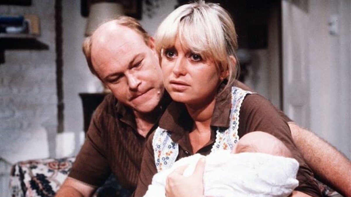 elijohn_art's tweet photo. RIP Timothy West. He was a fantastic actor, with years of incredible roles under his belt on stage and screen but for me it’s all about Roald Dahl’s ‘Royal Jelly’ from the Tales of the Unexpected series. https://t.co/2BWdhWGbnr