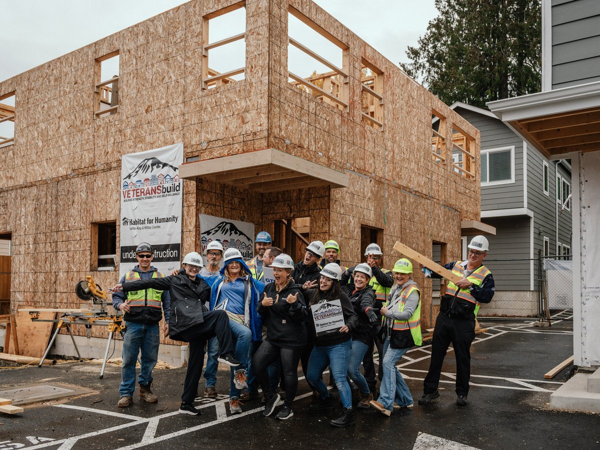 habitatskc's tweet photo. Thank you, Gypsum Management &amp; Supply, for joining us for a build day at our Yarrow Cottages site during #VeteransBuild. Your support makes our work possible. https://t.co/qKbUfpNHuv