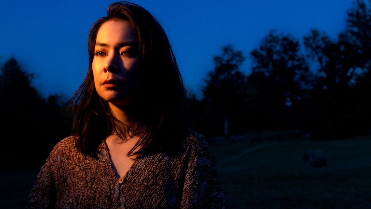 randomitskis's tweet photo. the amazing mitski miyawaki. https://t.co/HdTdlqGOtm