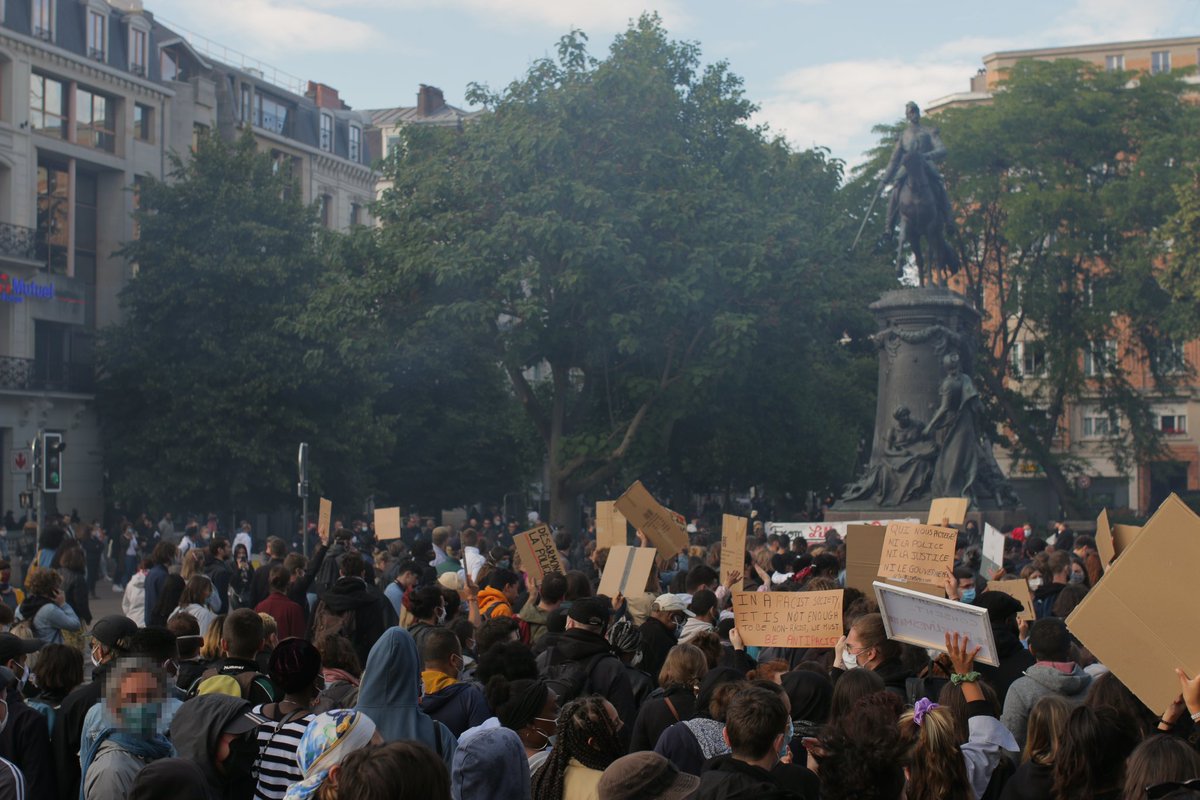 Histoire de la longue lutte contre la statue lilloise honorant le colonialiste Louis Faidherbe 💀. 

Par Julie Marquet 

castinstone.exeter.ac.uk/database/s/fr/…