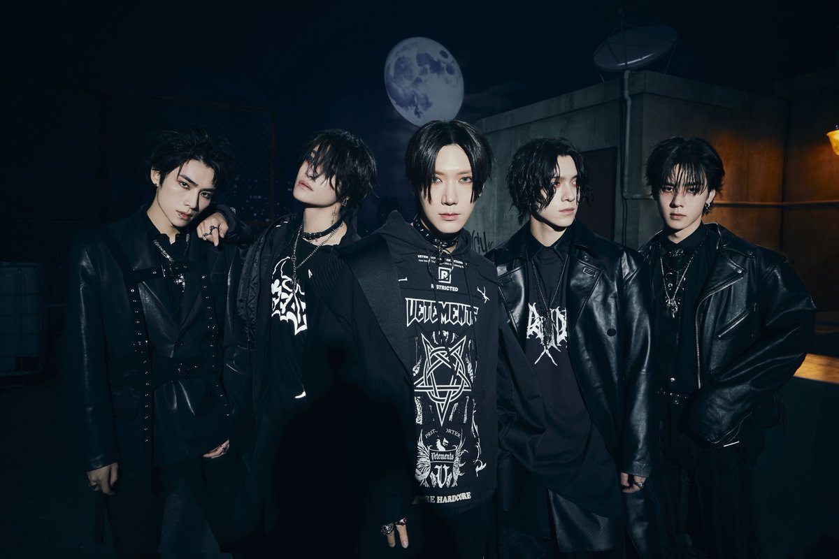 WayV tweet media