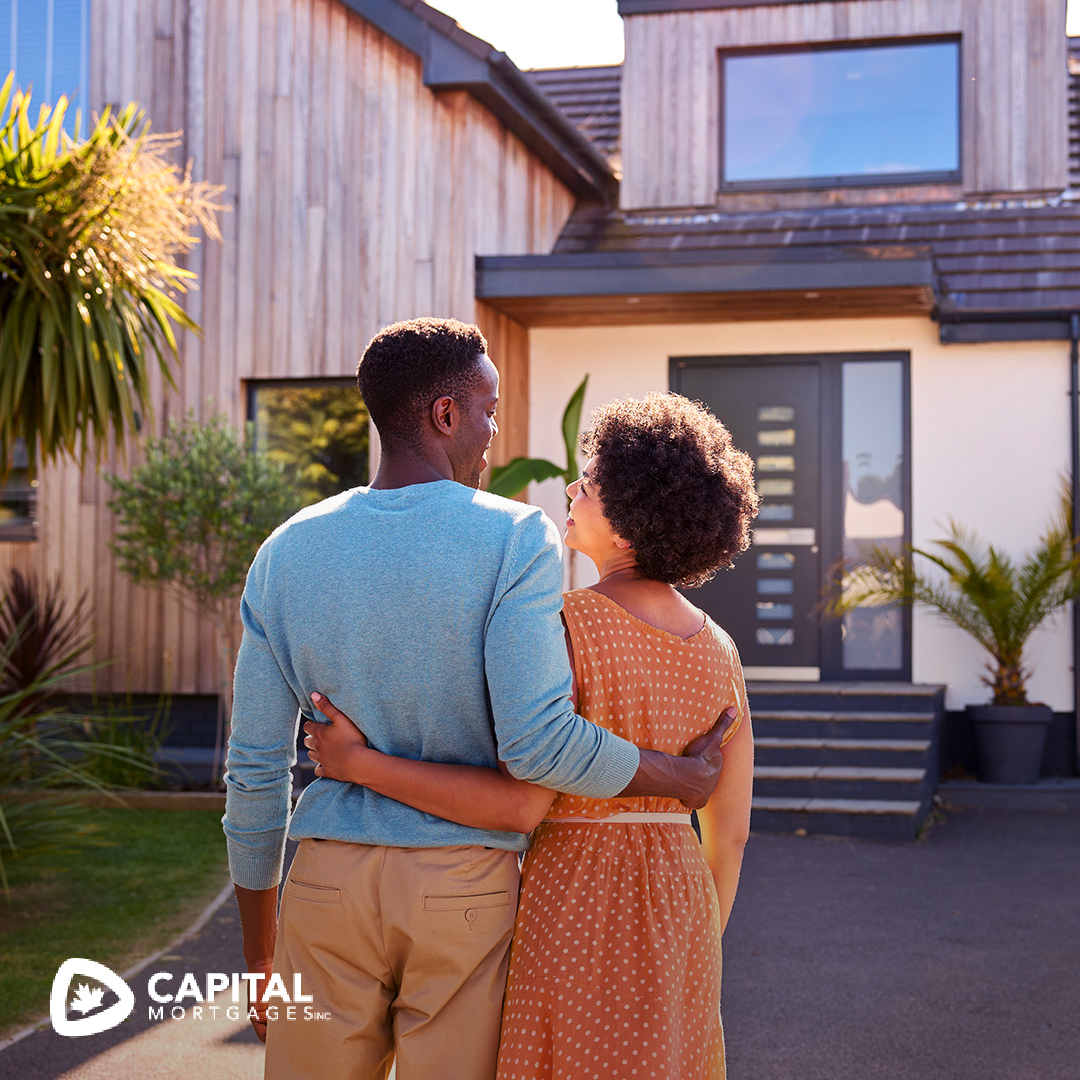 CAPITALmtg's tweet image. We offer mortgage solutions for new constructions. Get the best financing for your new home project. Ready to build your dream home? Contact us today to explore your financing options and make your project a reality! FSRA #10575 📞🏠 #NewConstruction #MortgageSolutions #Capit ...
