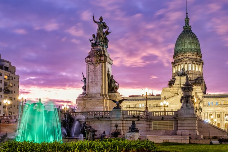 RenArquitect's tweet image. Renacimiento Arquitectónico es un movimiento argentino que busca el retorno de sus tradiciones arquitectónicas, así como también los valores y cultura que estas simbolizan.
Creemos que la arquitectura argentina nos distingue y nos inspira a construir un país soñado.