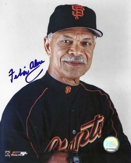 GazcueesArte's tweet photo. #UnDiaComoHoy 2002: Los Gigantes de San Francisco designan al ex manager de los Expos de Montreal, Felipe Alou, para reemplazar a Dusty Baker como su nuevo capataz.
.
#sanfranciscogiants #felipealou #MLB #GrandesLigas #GazcueEsArte @JLMendoza_ @Hgomez27 https://t.co/FjCDiZ5FP6