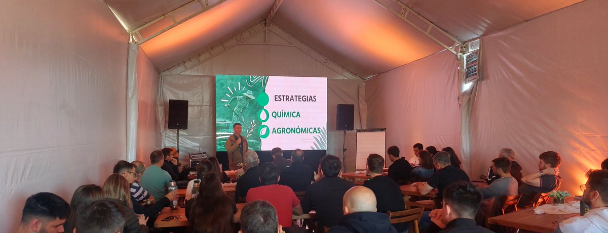 javicalam's tweet photo. ⚡Arrancamos con el equipo  @AgroBayerAR con un msje insipirador para llevarlo a la acción HOY. La 🐝🪻🌾🌽🌱 Agricultura Regenerativa es ni mas ni menos que un Sistema Agronómico, en definitiva es una oportunidad de negocio per se💡🌎♻️ @ljandreoni @TalanoPablo 👇🏻🧵 https://t.co/ouon5anSRY