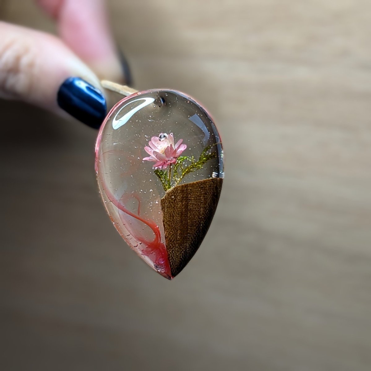 Pfoulala je me suis trop dispersée dans les trucs en cours c'est n'importe quoi 
Mais y a du joli dans le tuyau 
 #handmade #artisanat