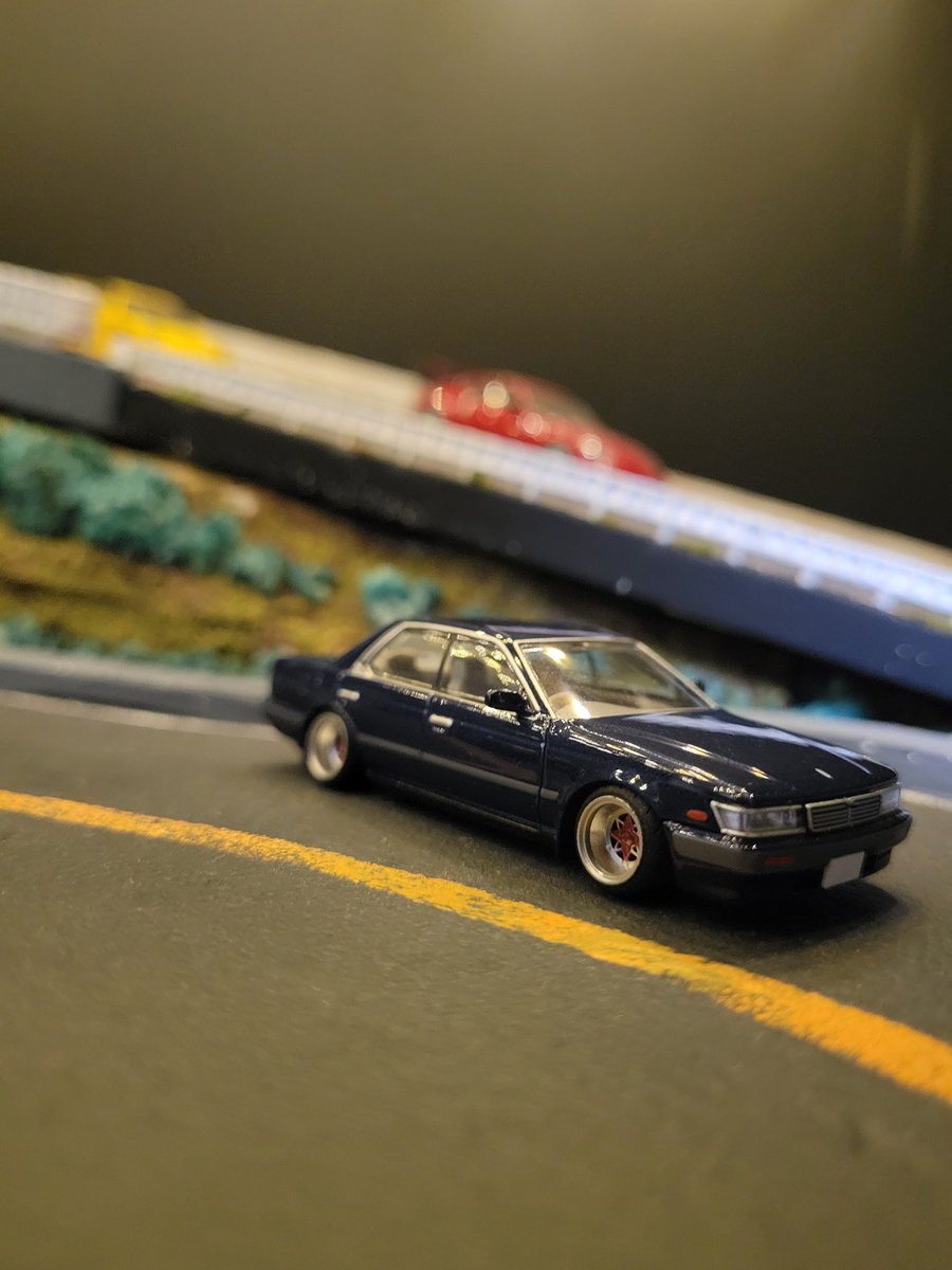 JIORAMAminicar's tweet photo. @freewheeling201のホイールでカスタム
 TLVローレル渋いっすねぇ
内装は後々塗装していきたいですね。
 #1/64 #ミニカー #旧車 #ミニカー改造 https://t.co/AJmGa4RtqW