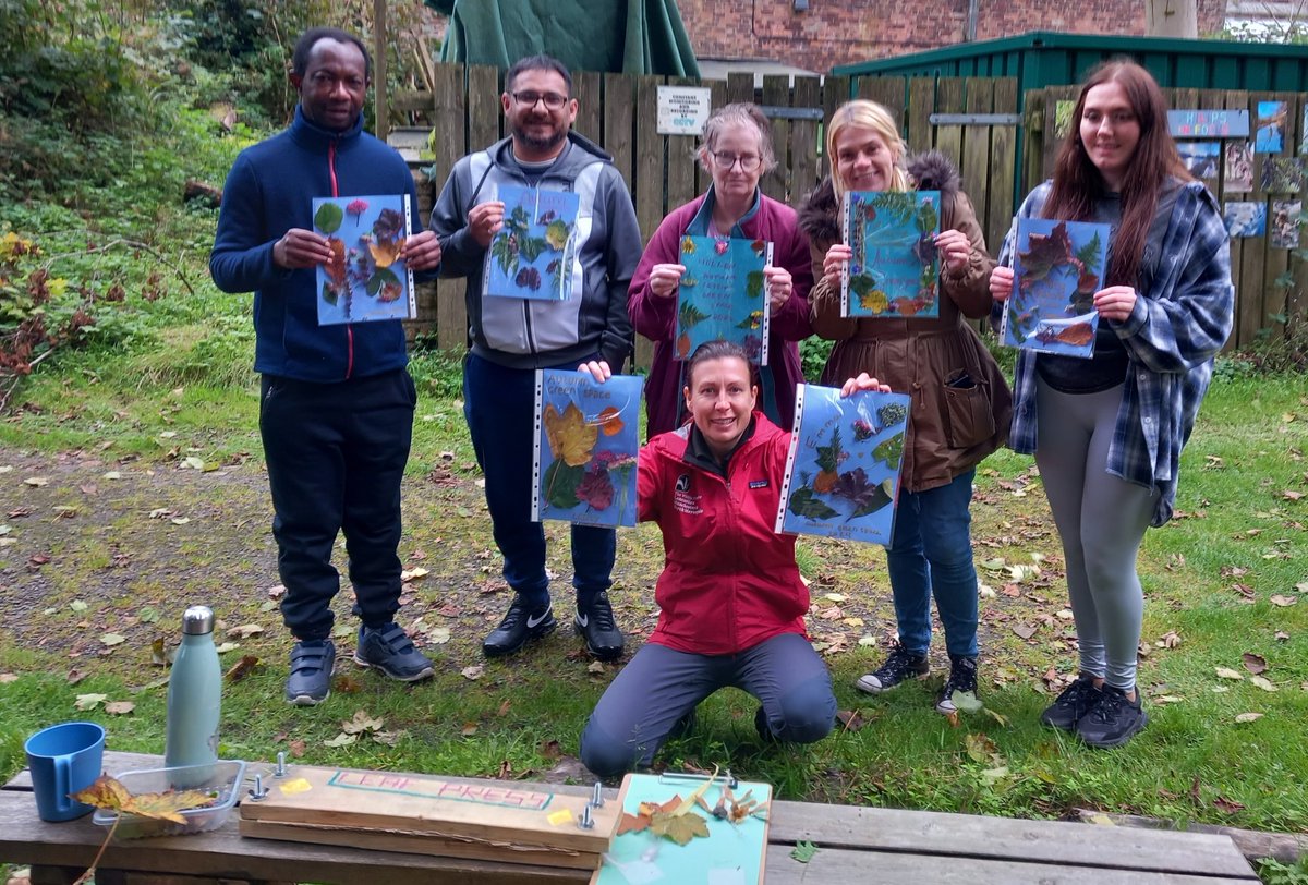 NicolaInnes11's tweet photo. Autumn EIT greenspace group updates. Working on AQA certificates, lantern making, tree art and crafts @myplace2gr0w https://t.co/BVA52ZNGlm