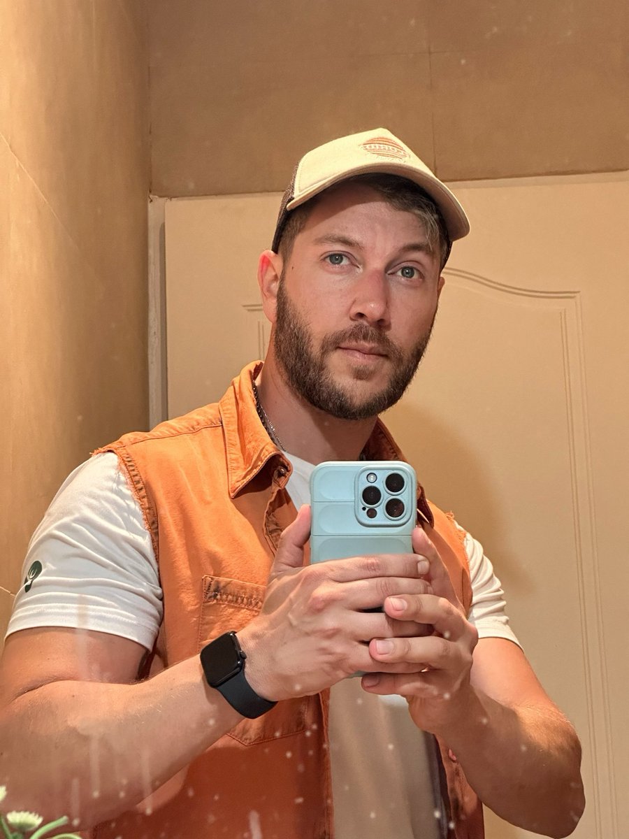 Existe algún edit para limpiar espejos? 🥹🥹