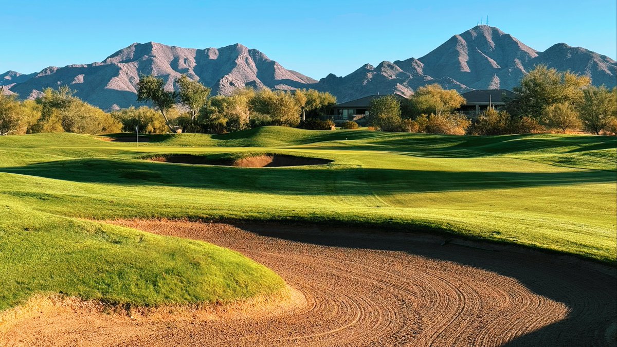 No. 9 <a href="/McDowellMtnGC/">McDowellMountainGC</a> looking tasty against the backdrop this morning.

golfscottsdalearizona.com

[ photo <a href="/golfgetaways/">GolfGetaways Darin</a> ]