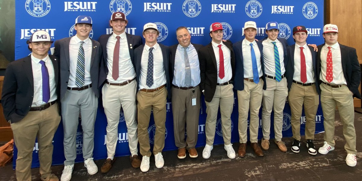 Jesuit Baseball tweet media
