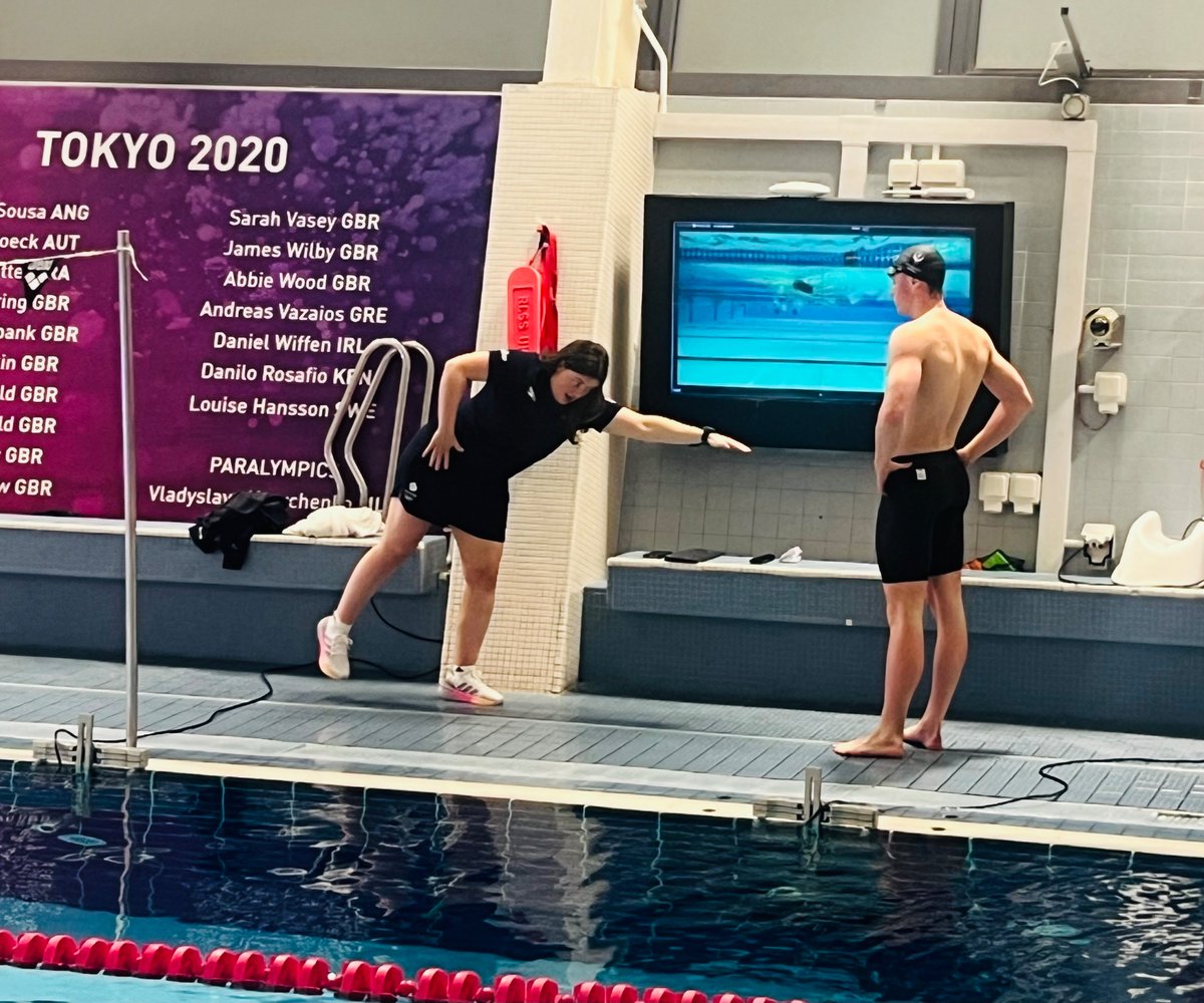 Some great technical work making fine adjustments for the weekend ahead <a href="/BUCSsport/">BUCS</a> 

Combining underwater slow-motion video &amp; some great coach cues.

The small details so important for a good race performance 💥

<a href="/Aquatics_GB/">Aquatics GB</a> <a href="/Lboroswimming/">LoughboroughSwimming</a>