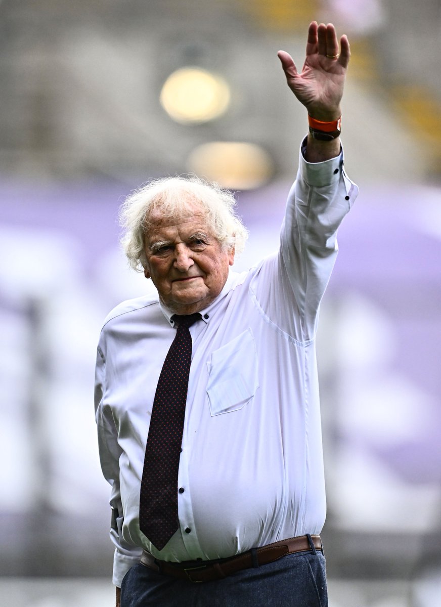 Ladies Football tweet media