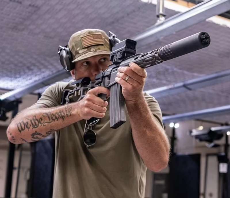 Metropolis 🌐 tweet media