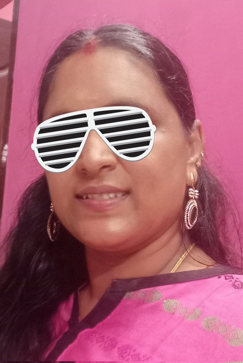 pavijammy's tweet image. கொஞ்சம் #chubbycheeks தான் ☺️🫣

கம்மல் ரொம்ப பிடிச்சிருக்கு 🥰💞